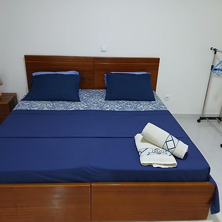 Nifa House Hotell Espargos Eksteriør bilde
