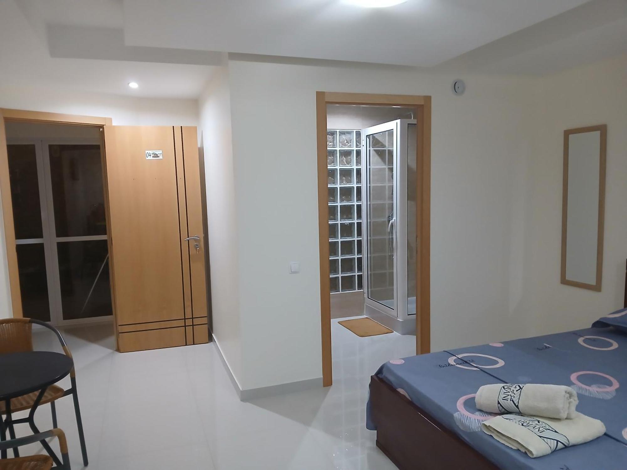 Nifa House Hotell Espargos Eksteriør bilde