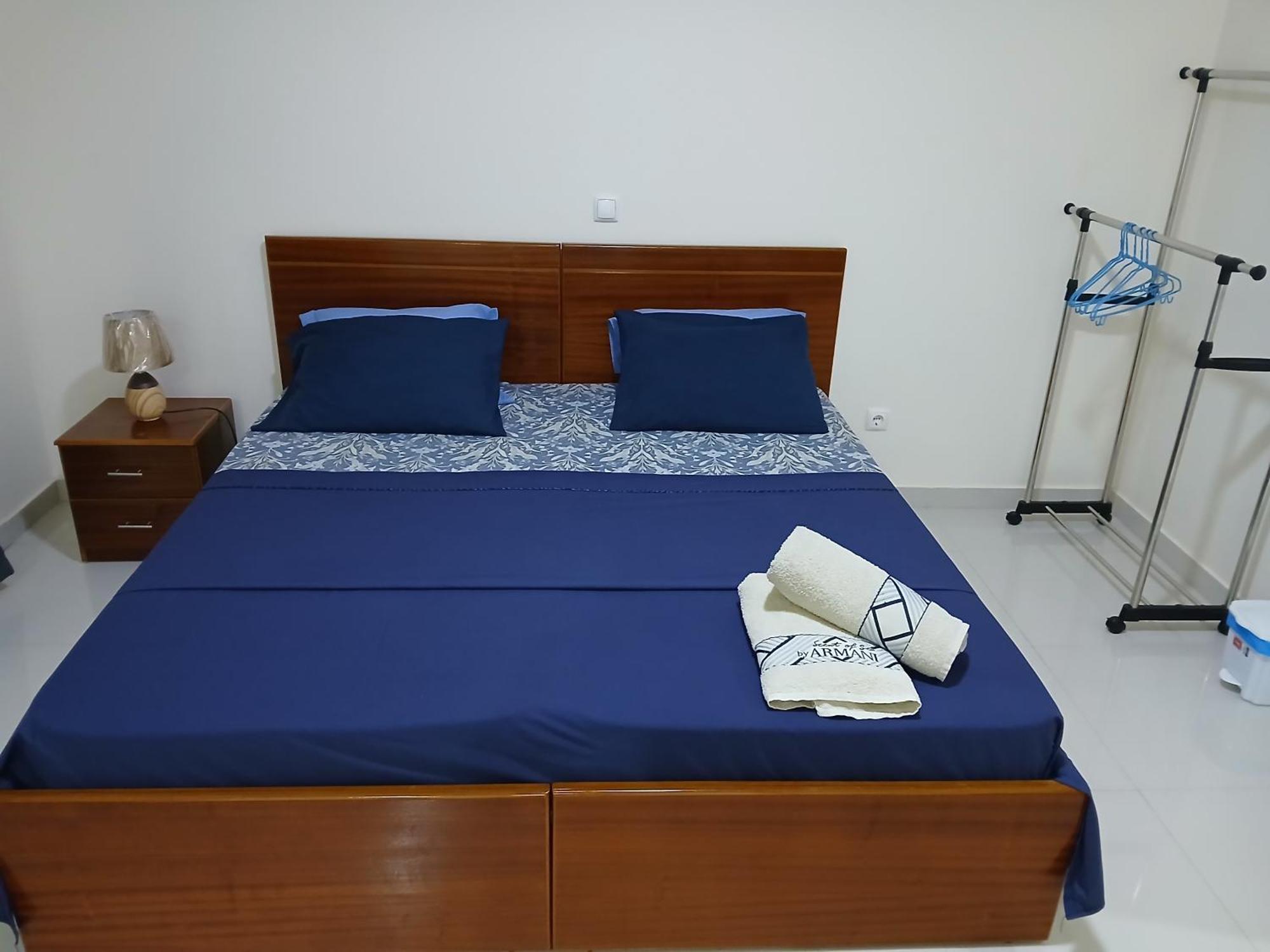 Nifa House Hotell Espargos Eksteriør bilde